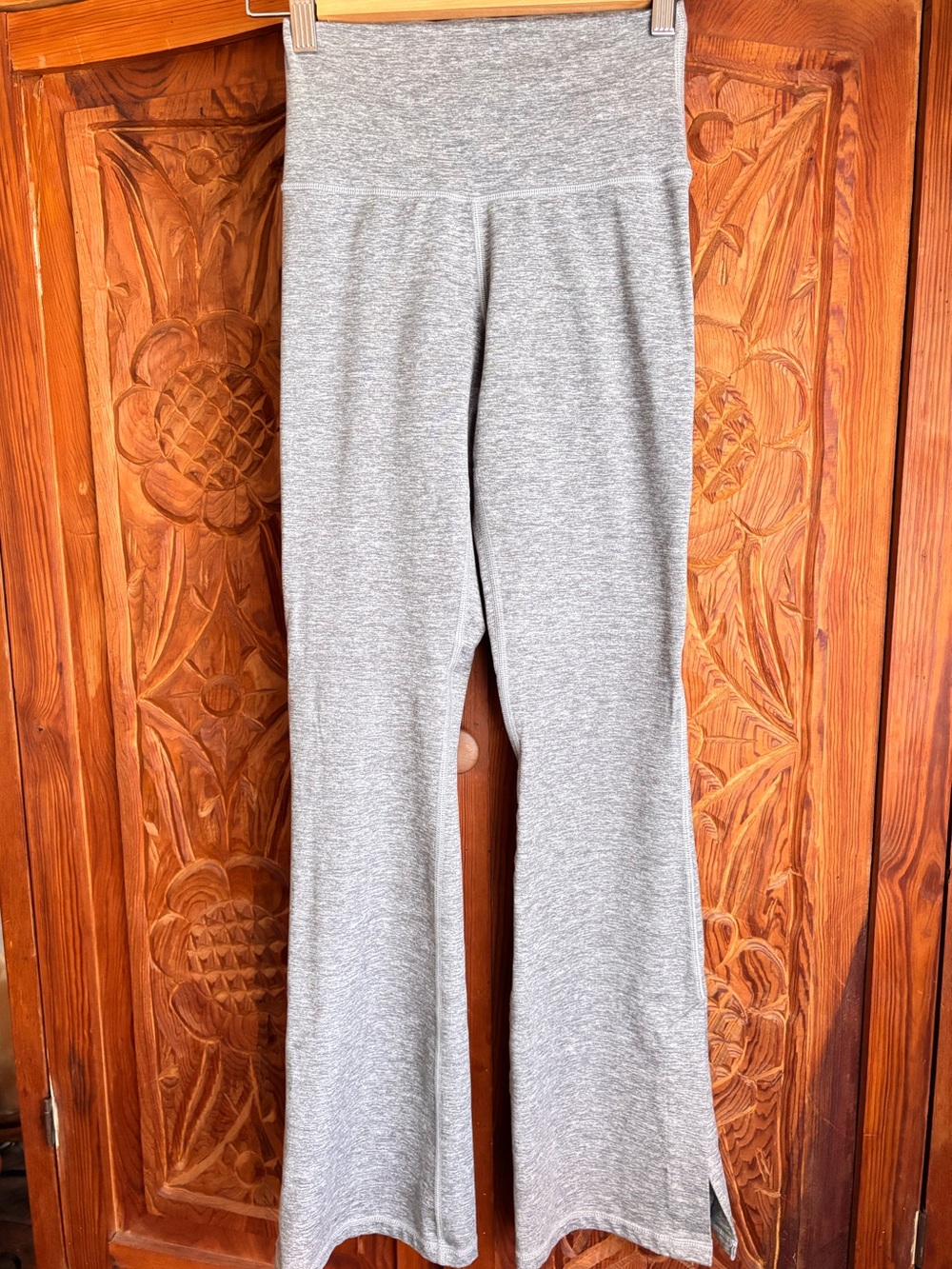 AERIE OFFLINE - Heather Gray Flared Yoga Pants